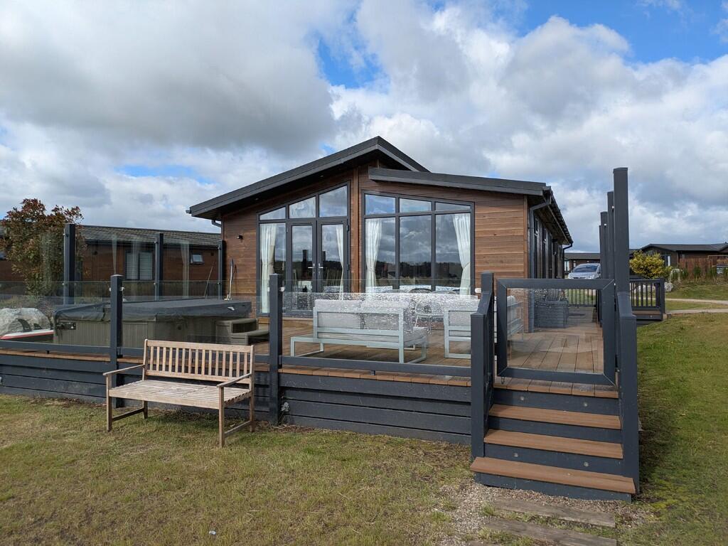 Delamere Lake Sailing and Holiday Park, Chester Road, CW8