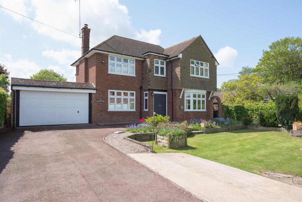 Dunstable Road, Tilsworth, Leighton Buzzard