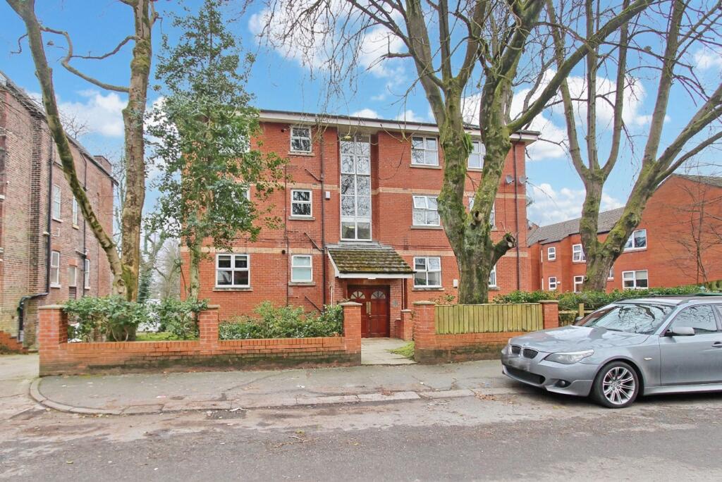 St. Pauls Road, St. Pauls Rise, M7