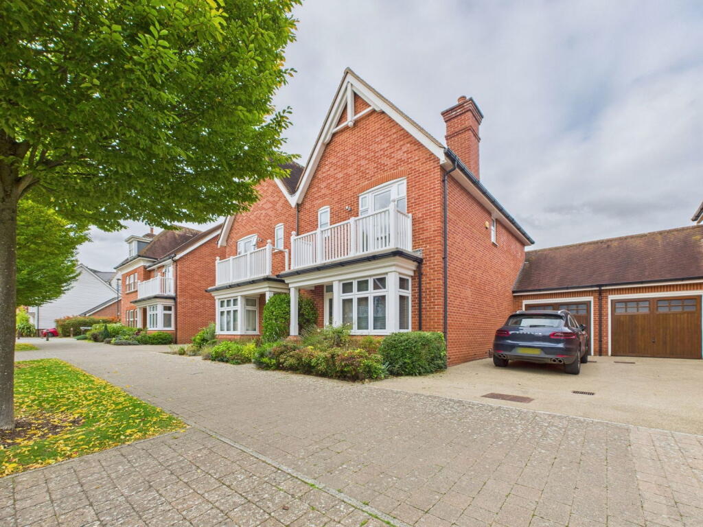 The Boulevard, Horsham, West Sussex