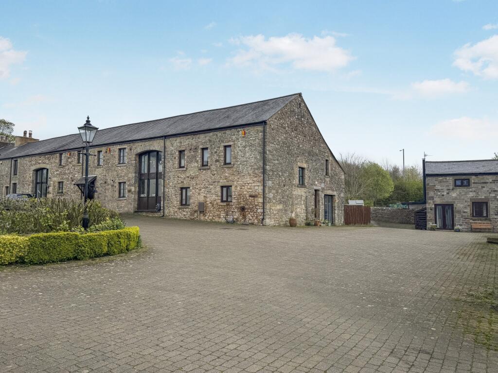 Leach House Lane, Galgate, LA2