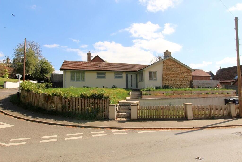 Little Gransden, Sandy