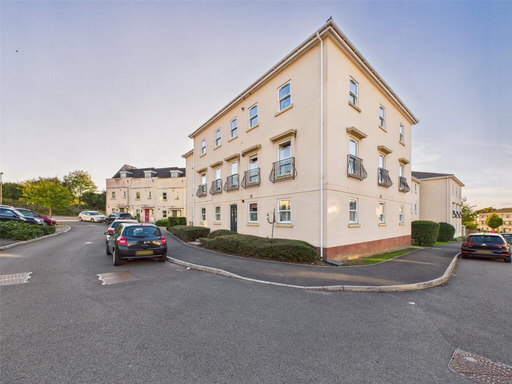Pillowell Close, Cheltenham, Gloucestershire, GL52
