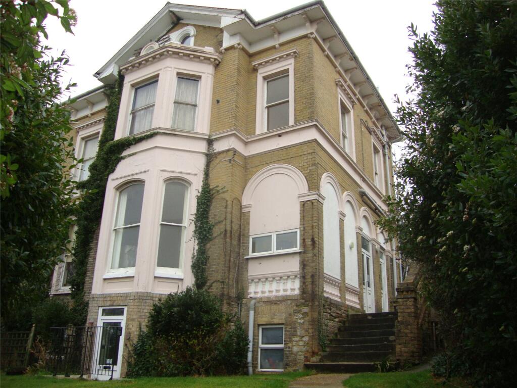 West Hill Road, Ryde, Isle Of Wight, PO33