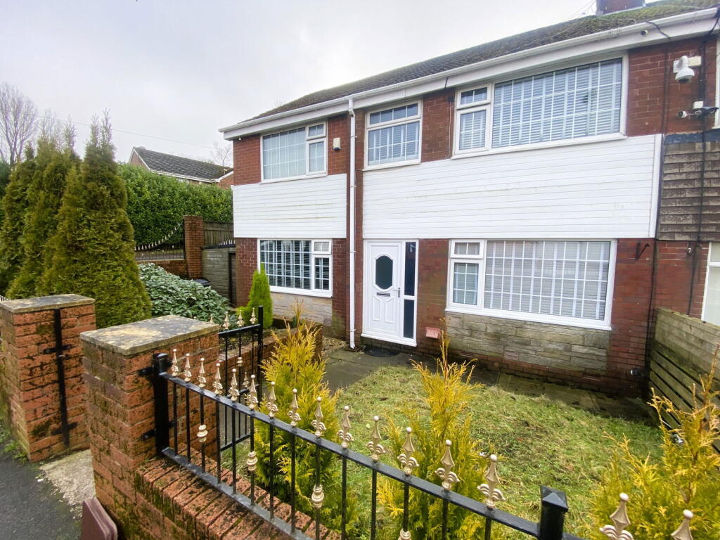 1 Rushton Grove, Moorside, Oldham OL4 2QF