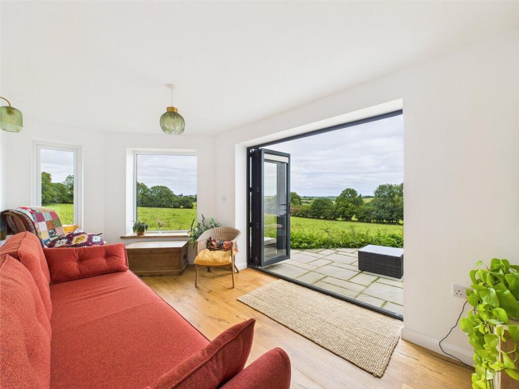 Bray Shop, Callington, PL17