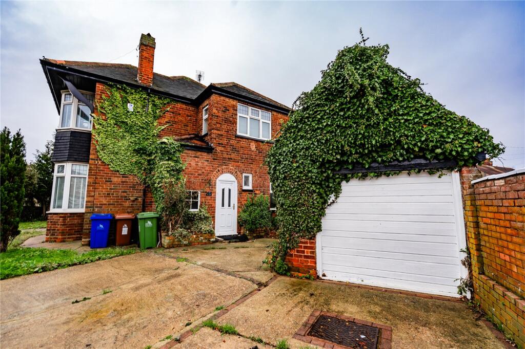 Weelsby Road, Grimsby, Lincolnshire, DN32