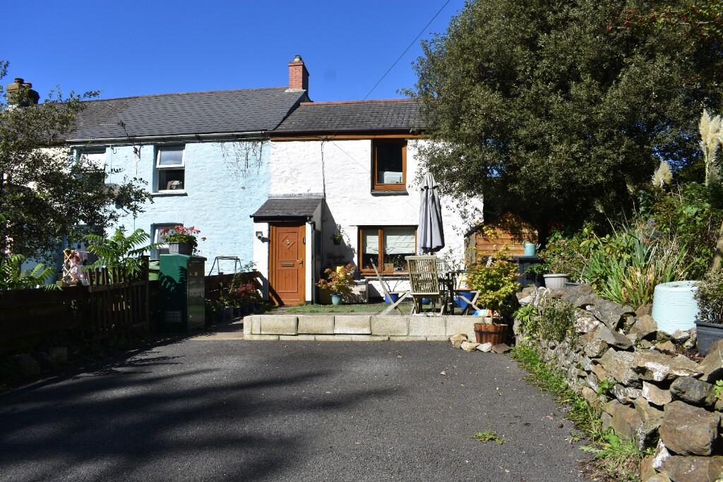 Scorrier, Redruth