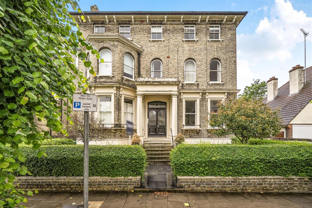 Grove Road, Surbiton