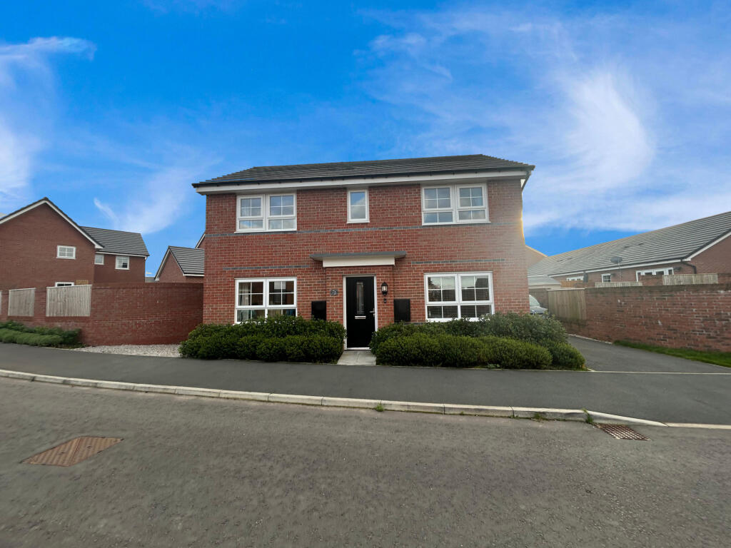 Cortusa Drive,  Longridge, PR3