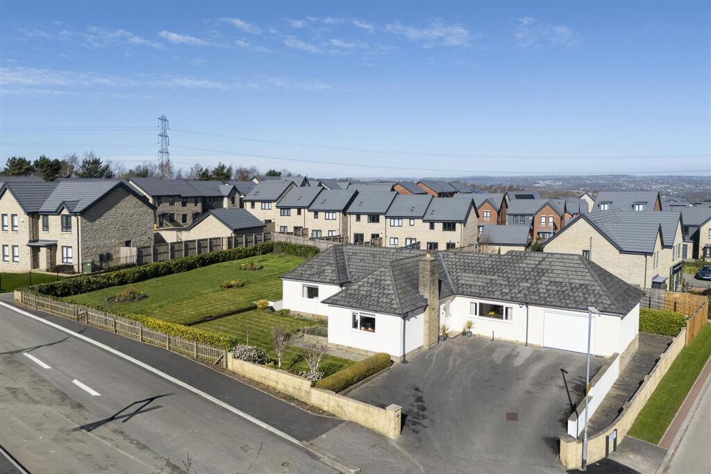 Gernhill Avenue, Fixby, Huddersfield