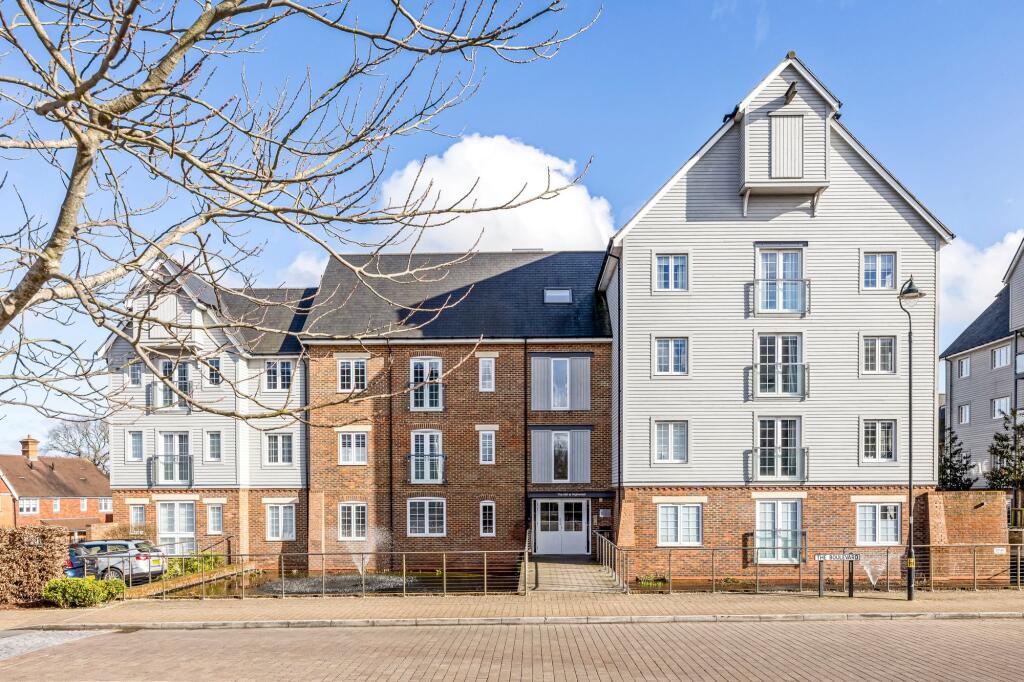 The Boulevard, Horsham, RH12