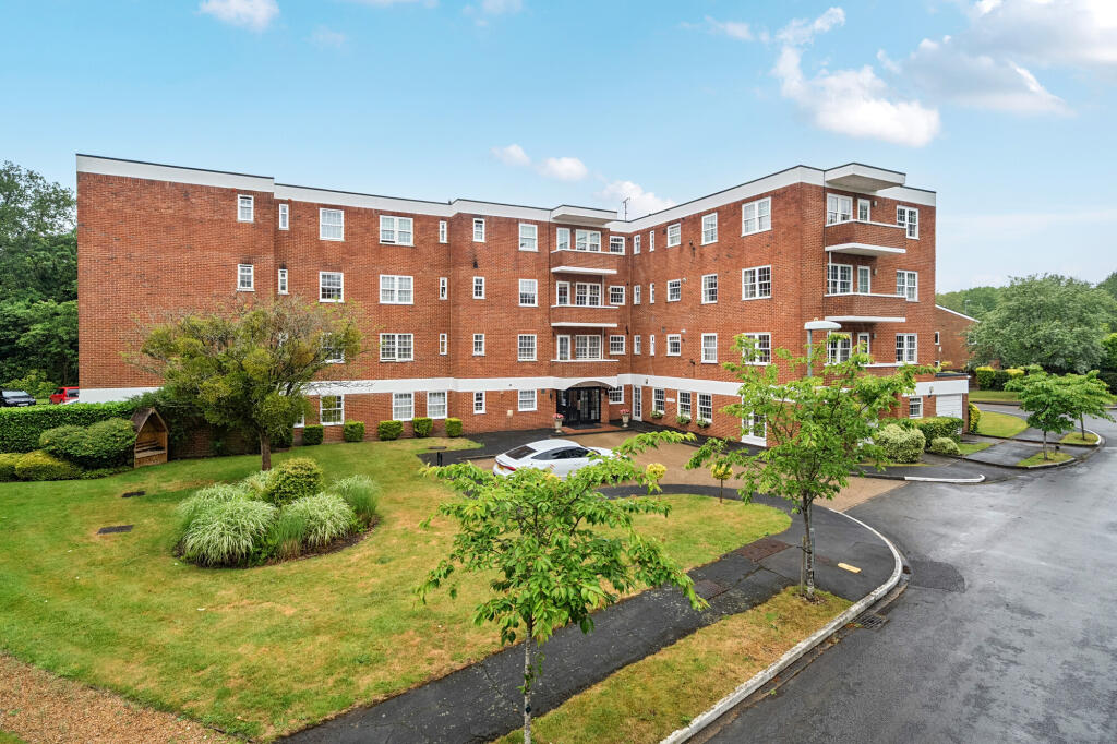 Bulstrode Court, Gerrards Cross, SL9