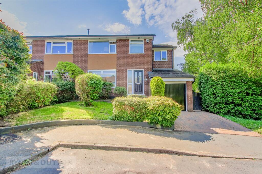 Alphin Close, Mossley, OL5