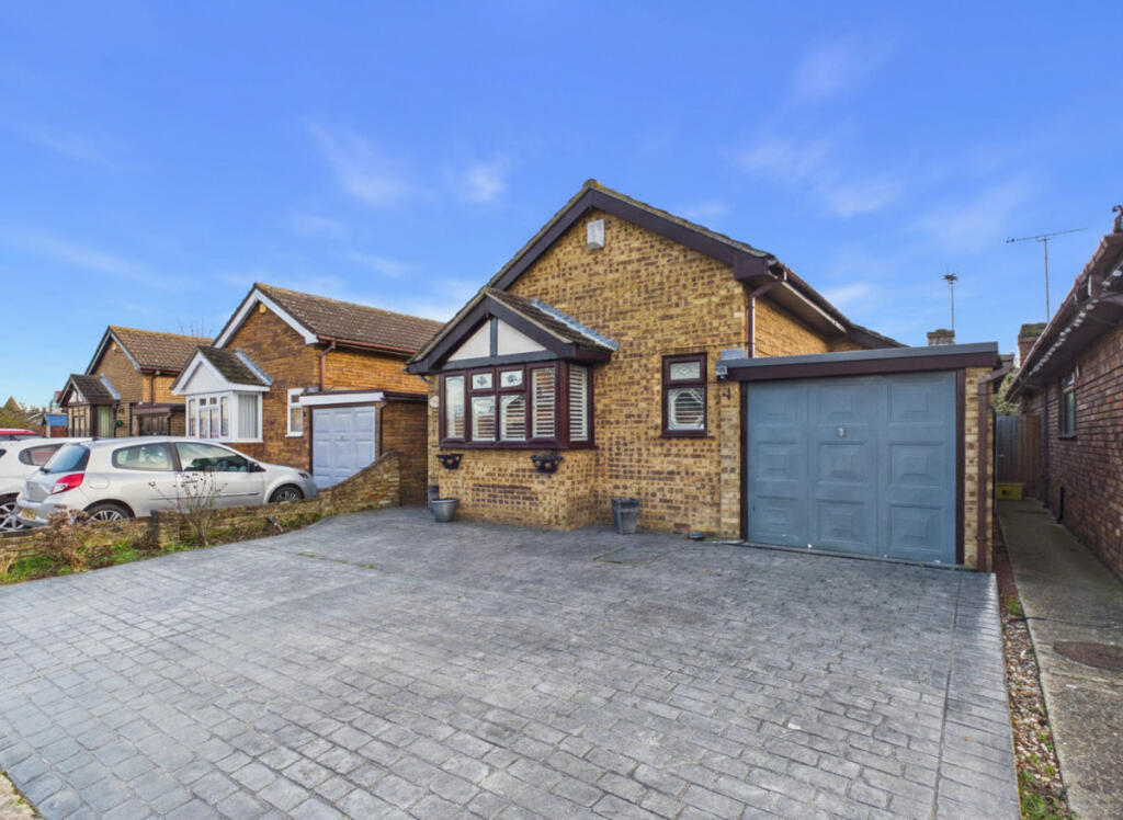Redwoods, Canvey Island, SS8
