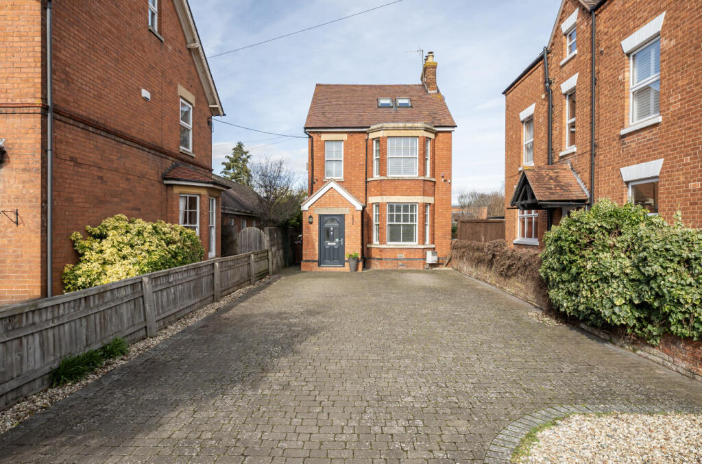 Ashchurch Road, Tewkesbury, Gloucestershire