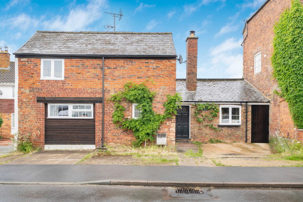 Kingsmead Road, Cheltenham, GL51 0AL
