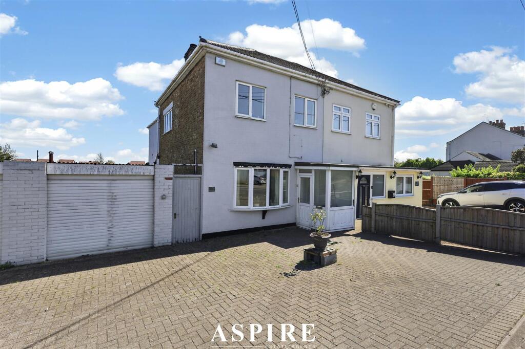 Southend Road, Fobbing, Stanford-Le-Hope