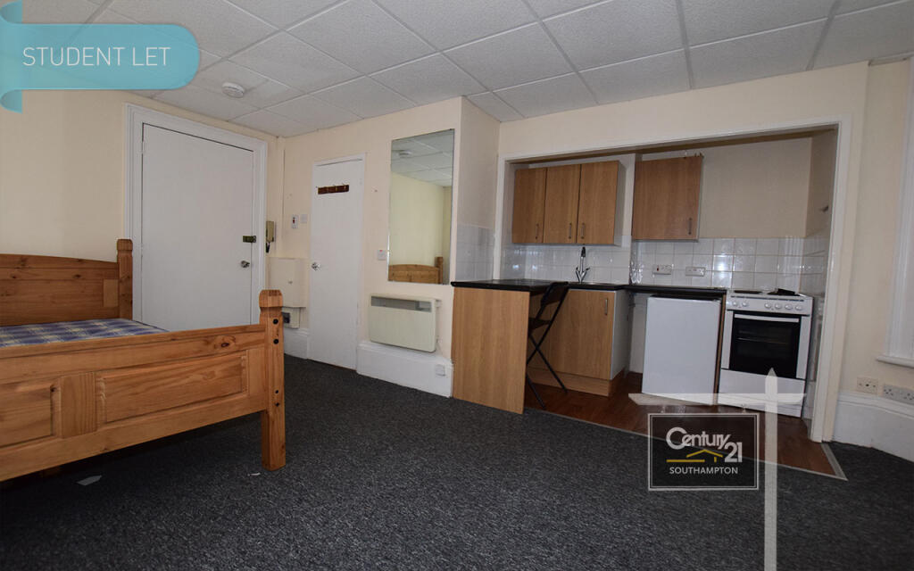 |Ref: R152165|, Westwood Road, Southampton, SO17 1DN