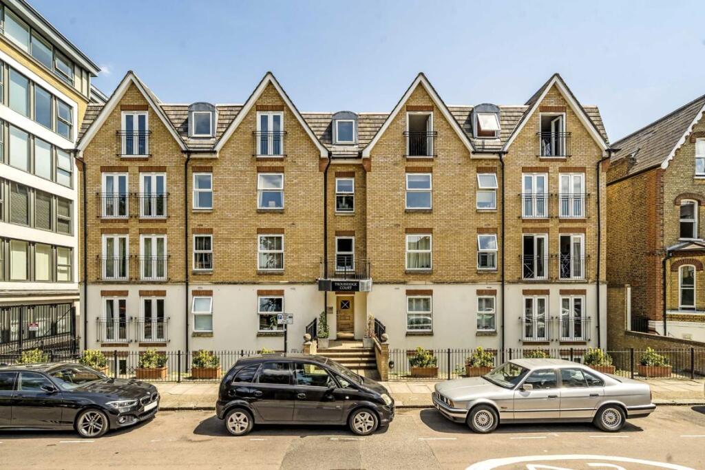 Marlborough Road, Chiswick