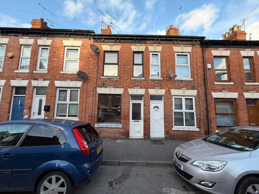 Lansdowne Road, Aylestone, Leicester, LE2