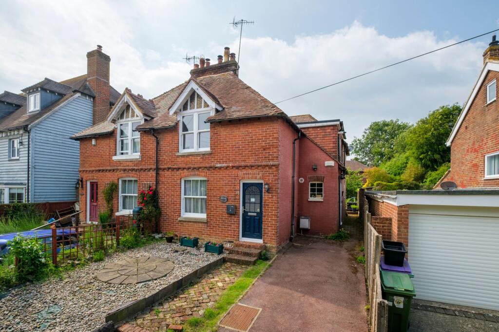 North Lyminge Lane, Lyminge, CT18