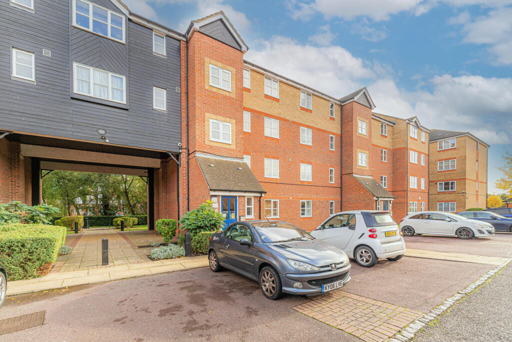 Webley Court, Sten Close