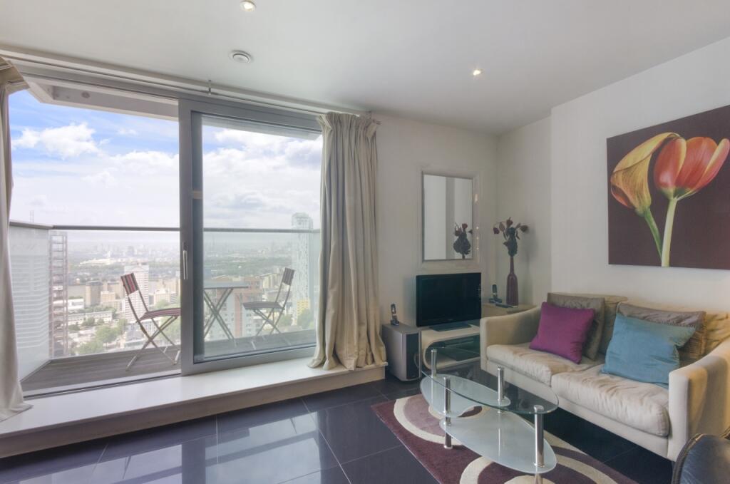 West Tower, 1 Pan Peninsula Square, Canary Wharf, London, E14