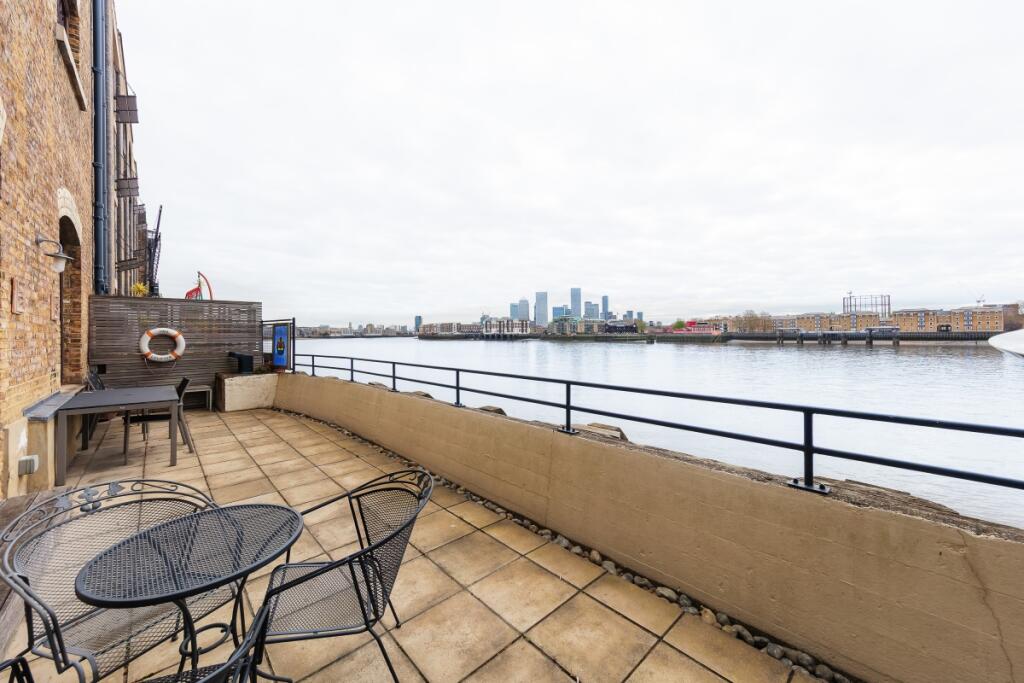 New Crane Wharf, Wapping E1W