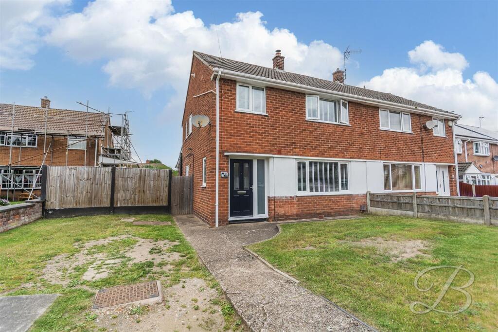 Greenwood Crescent, Boughton, Newark