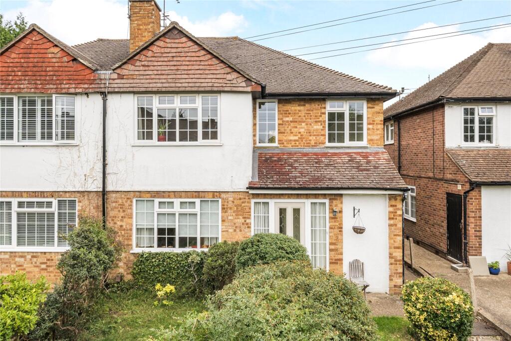 Angel Road, Thames Ditton, KT7