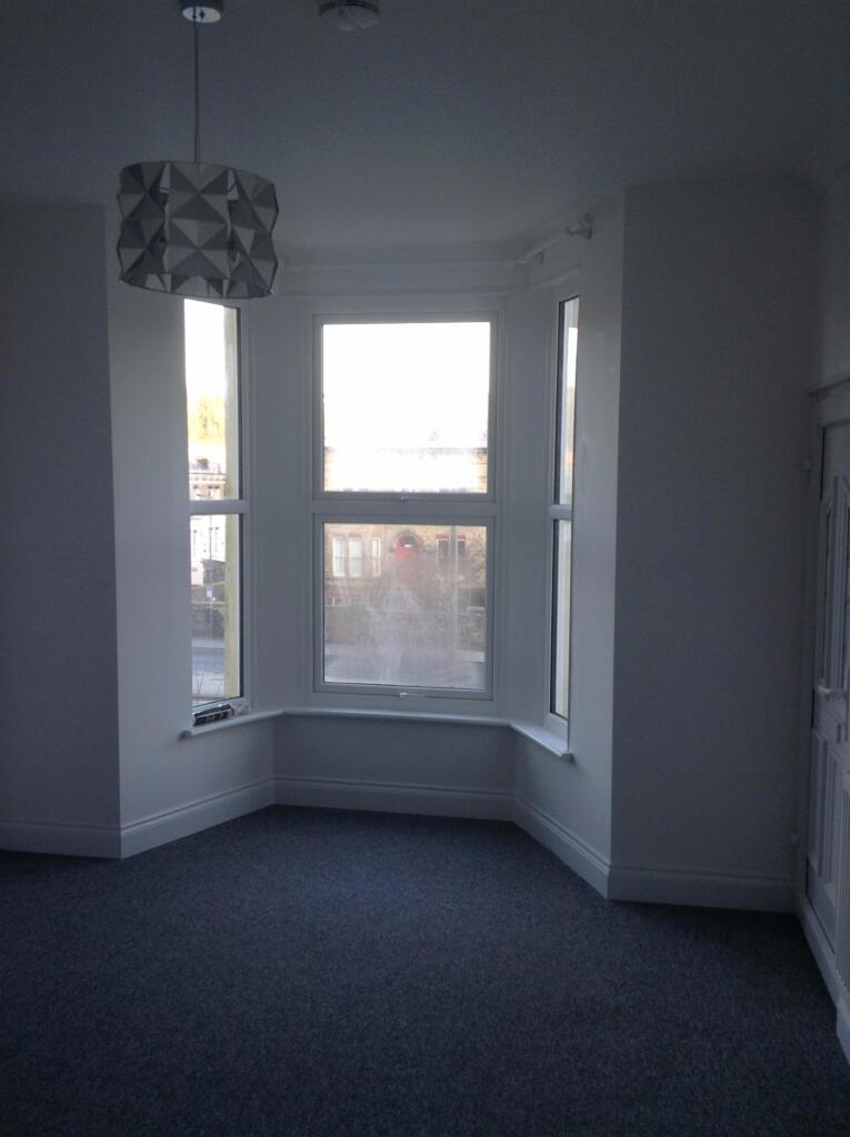 Flat 2 51 Folkestone Road, Dover, Kent, CT17 9RZ