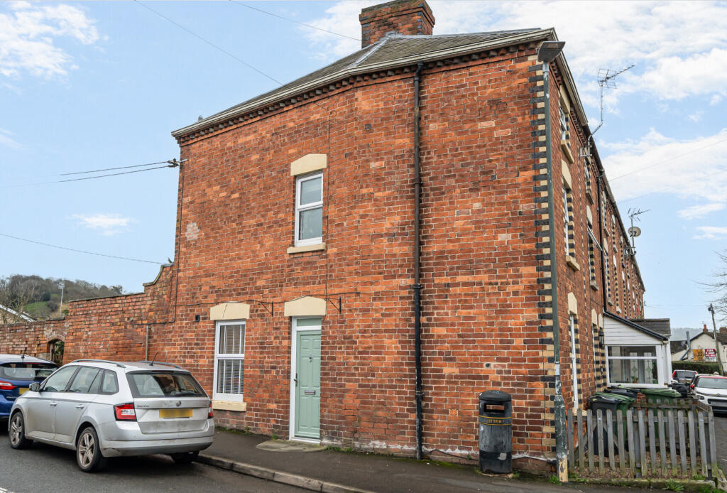 Gloucester Road, Stonehouse, Gloucestershire, GL10