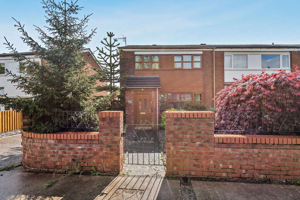 Chester Road, Wrexham, LL12