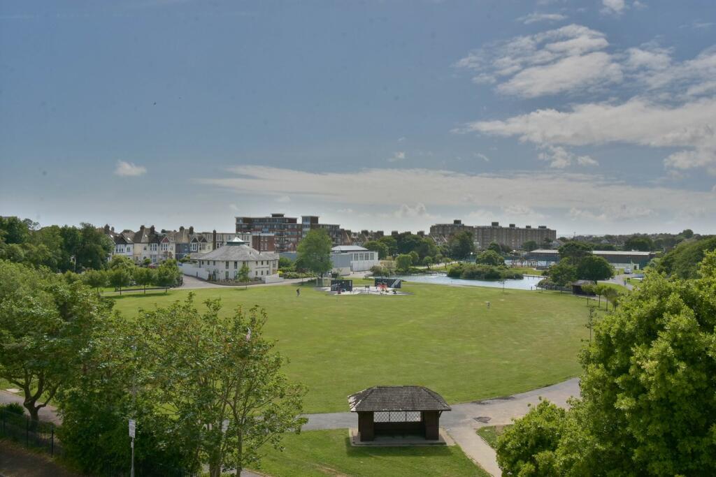 Park Road, Bexhill-on-Sea, TN39