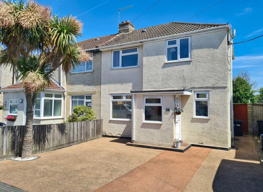 Causeway Crescent, Totton, SO40 3AY