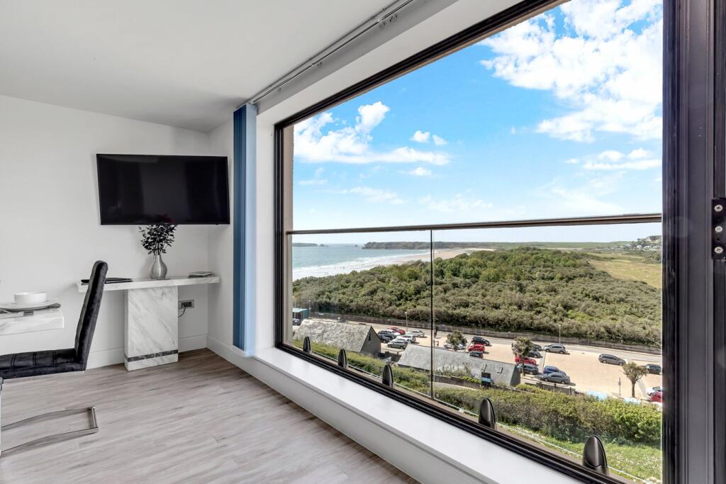 Battery Road, Tenby, SA70