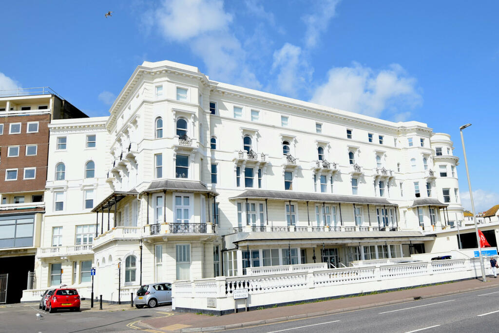 Robertson Terrace, Hastings, TN34