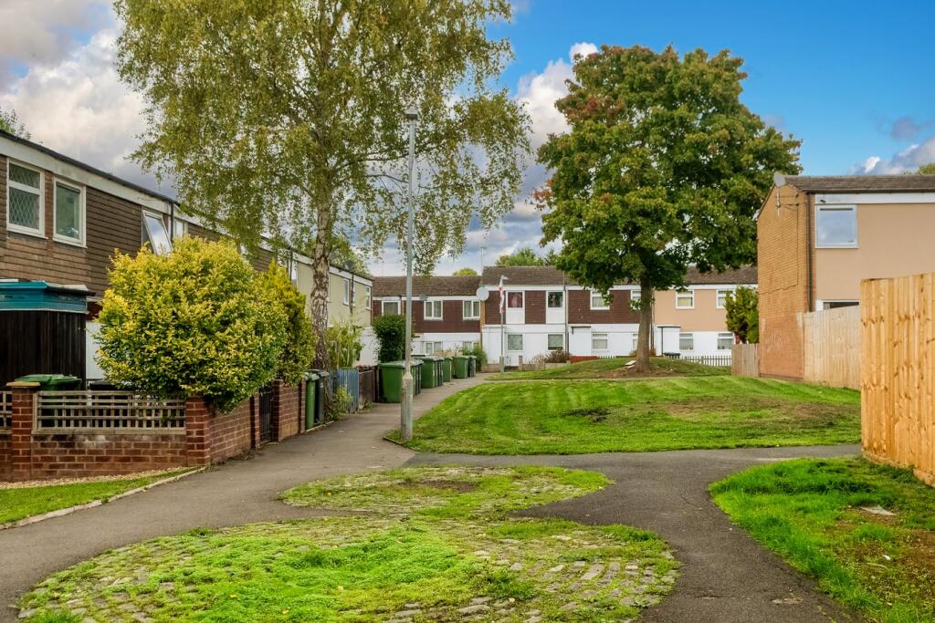 Woodmans Place, Droitwich, WR9