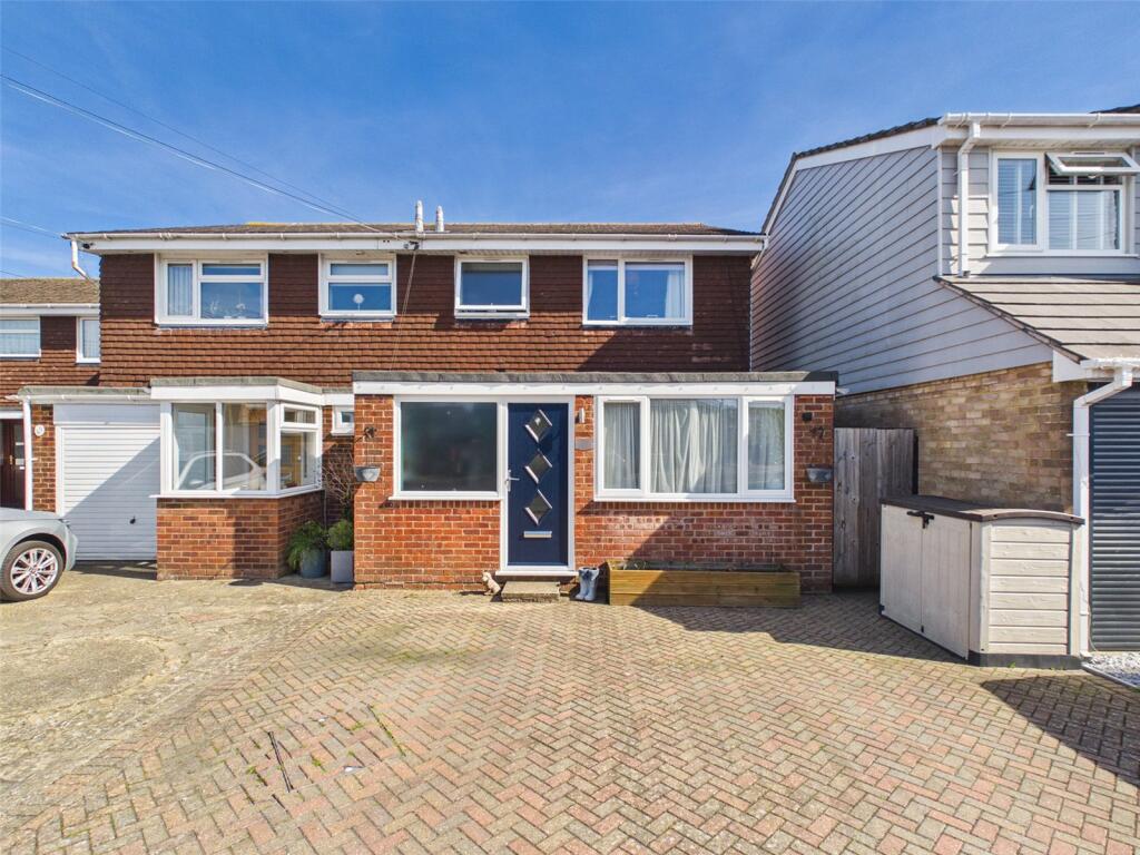 Bronte Avenue, Christchurch, Dorset, BH23